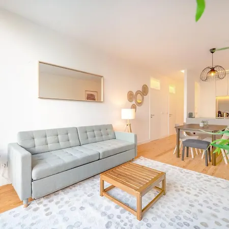 Guestready - A Pleasant In The Centre *