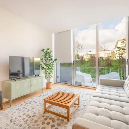 Апартаменти Guestready - A Pleasant In The Centre *