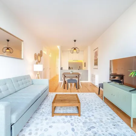 Guestready - A Pleasant In The Centre * 리스본