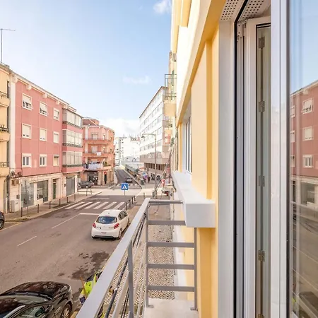 Guestready - A Pleasant In The Centre